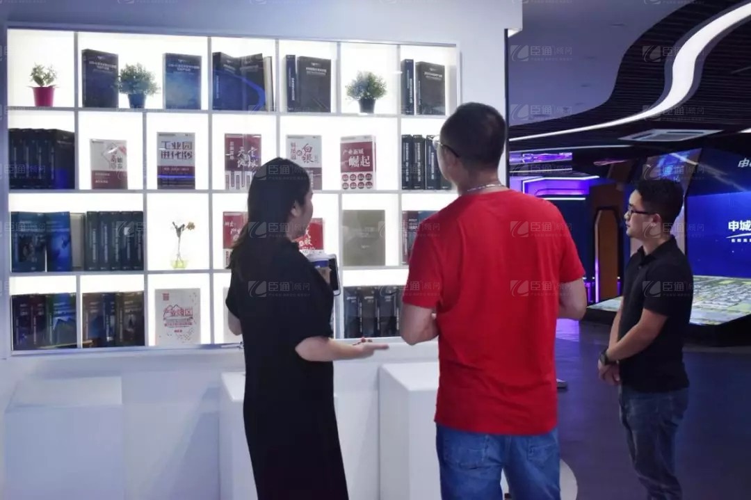 新東潤地產(chǎn)到訪臣通公司，深度探討三亞項目發(fā)展狀況