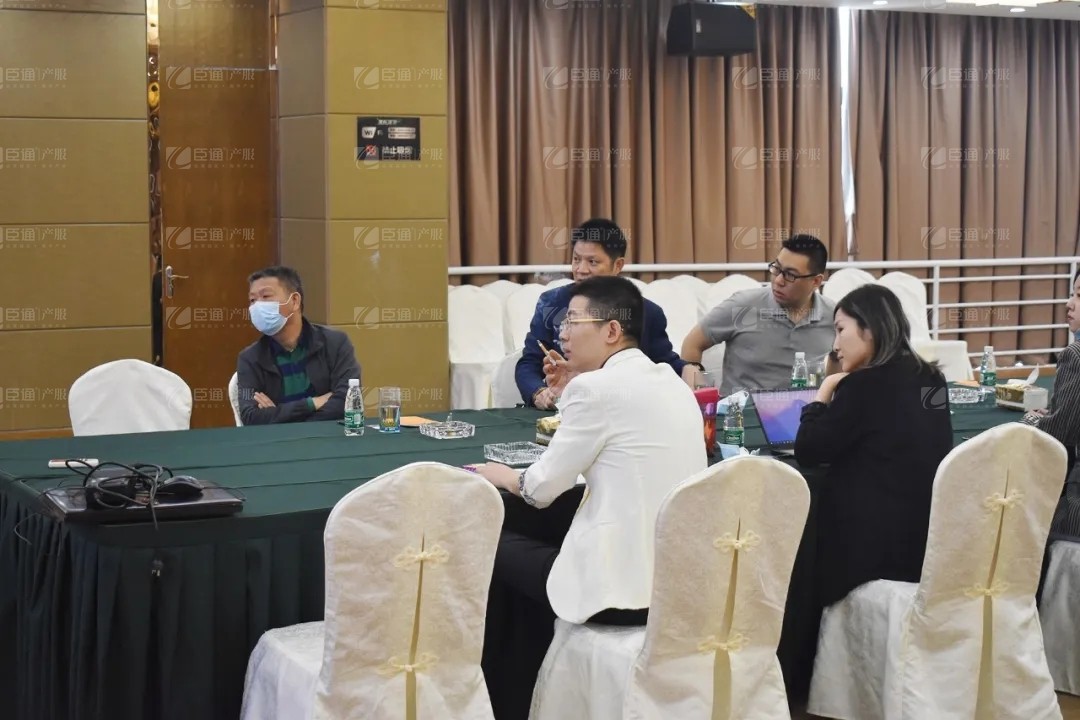 宏光實(shí)業(yè)集團(tuán)領(lǐng)導(dǎo)到訪臣通 宏光實(shí)業(yè)集團(tuán)領(lǐng)導(dǎo)到訪臣通